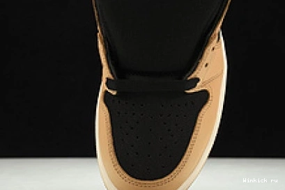 Air Jordan High OG “Heirloom” 1 Retro 0905